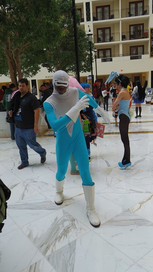 The Incredibles Costume DIY Easy Frozone Costume